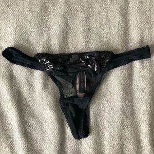 Sexy black thong with bow and sequins- Victoria Secret Panties! NWT 🥳👍🏻🎉♥️
